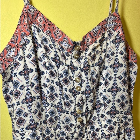 American Eagle 🦅 Blue Patterned Romper - Picture 6 of 8